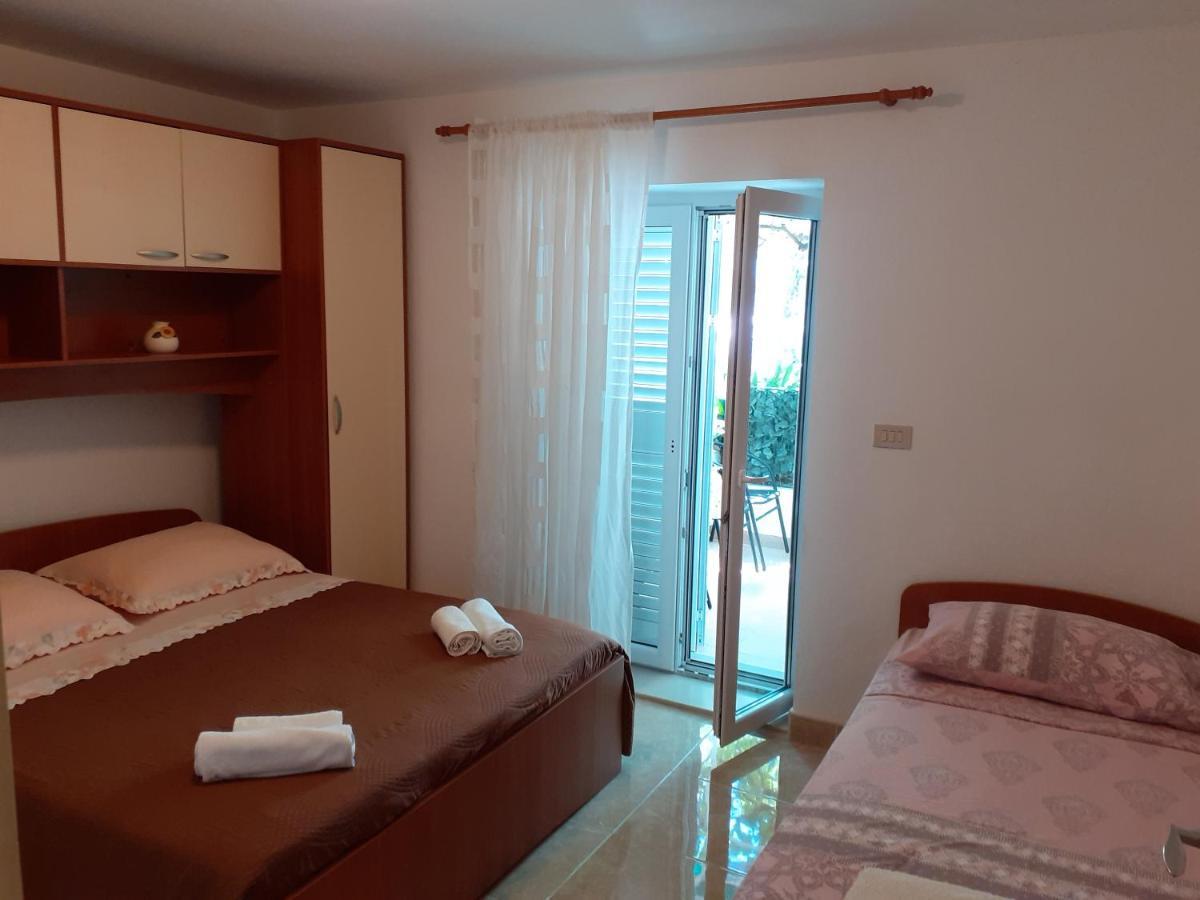 Apartments Andrijasevic Makarska Exterior foto